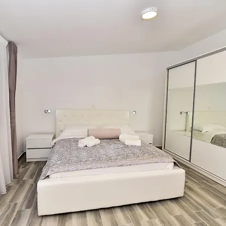 Sana 1 度假居