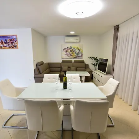 Sana 1 Holiday home