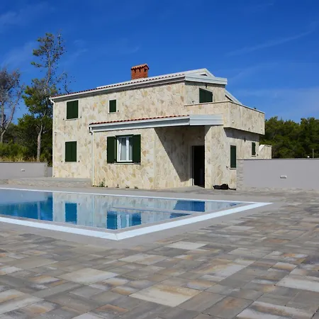 Holiday home Sana 1