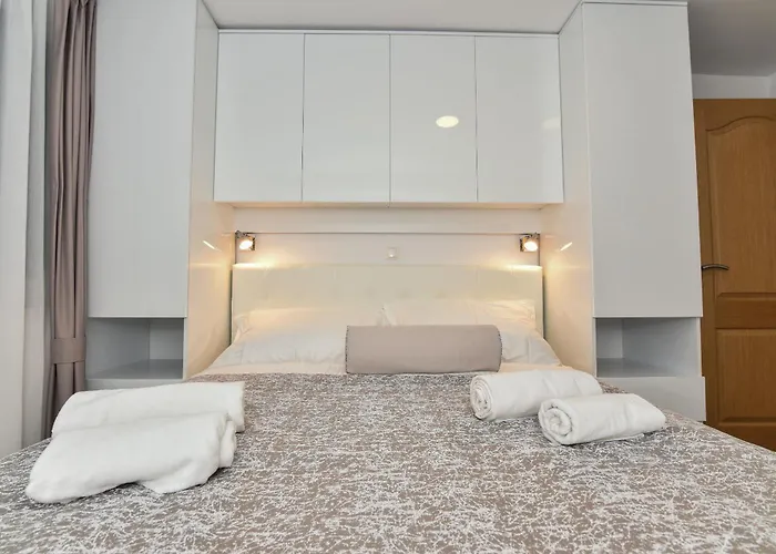 Holiday home Sana 1 *